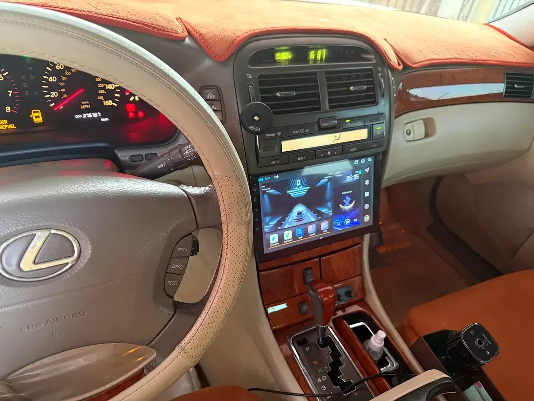 Lexus LS 430 AT (290 حصان) - 7
