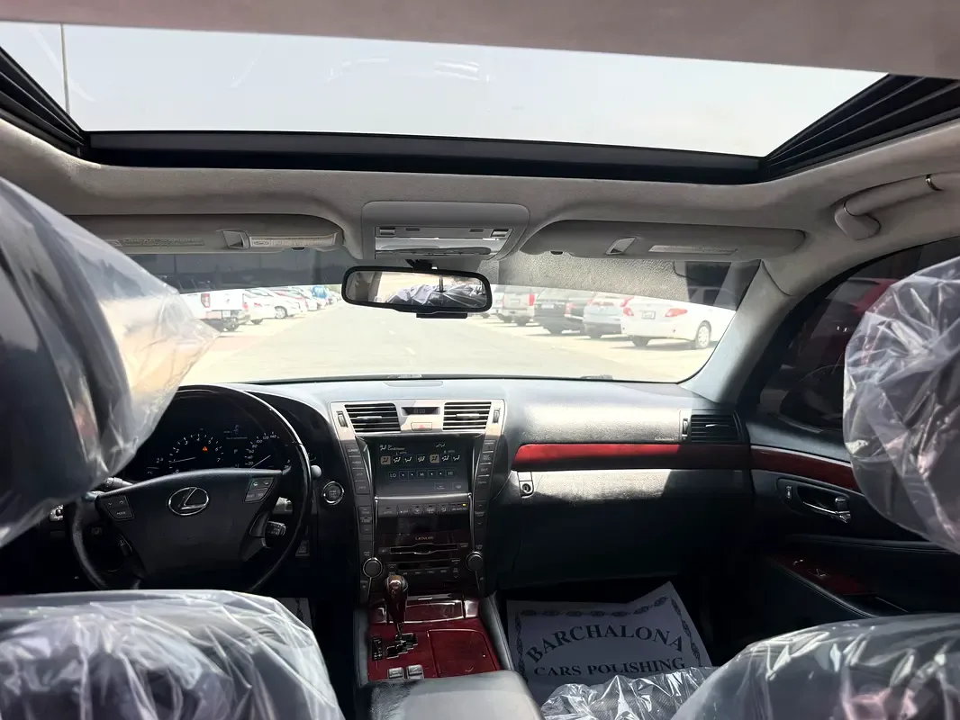 Lexus LS 4.6 AT RWD (380 حصان) - 20