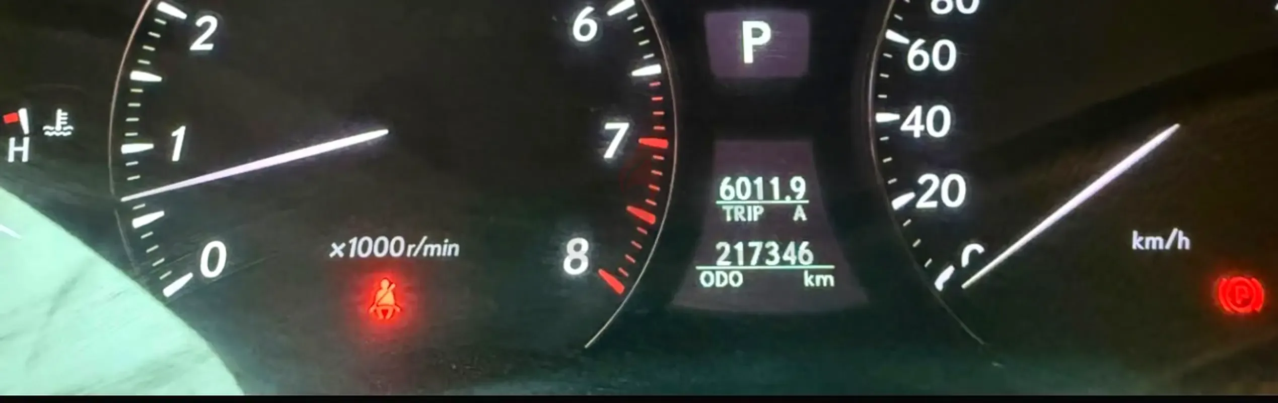 Lexus LS 4.6 AT RWD (380 hp) - 2