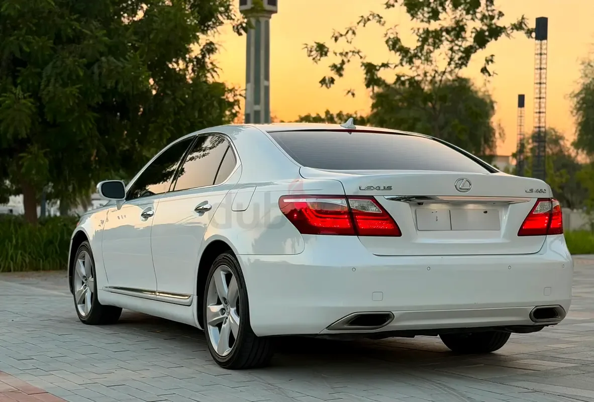 Lexus LS 460 AT (380 hp) - 4