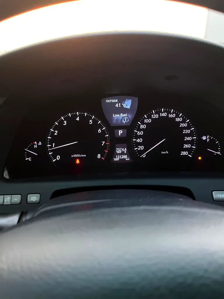 Lexus LS 460 AT (380 hp) - 19