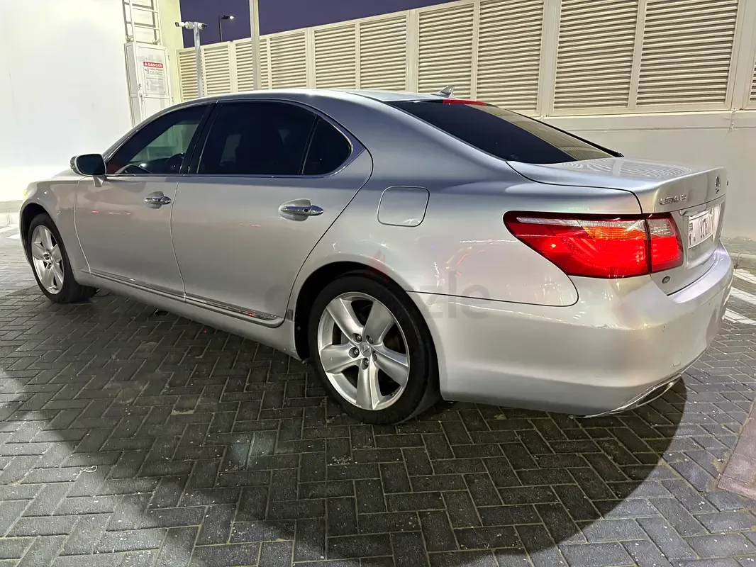 Lexus LS 460 AT (380 hp) - 5