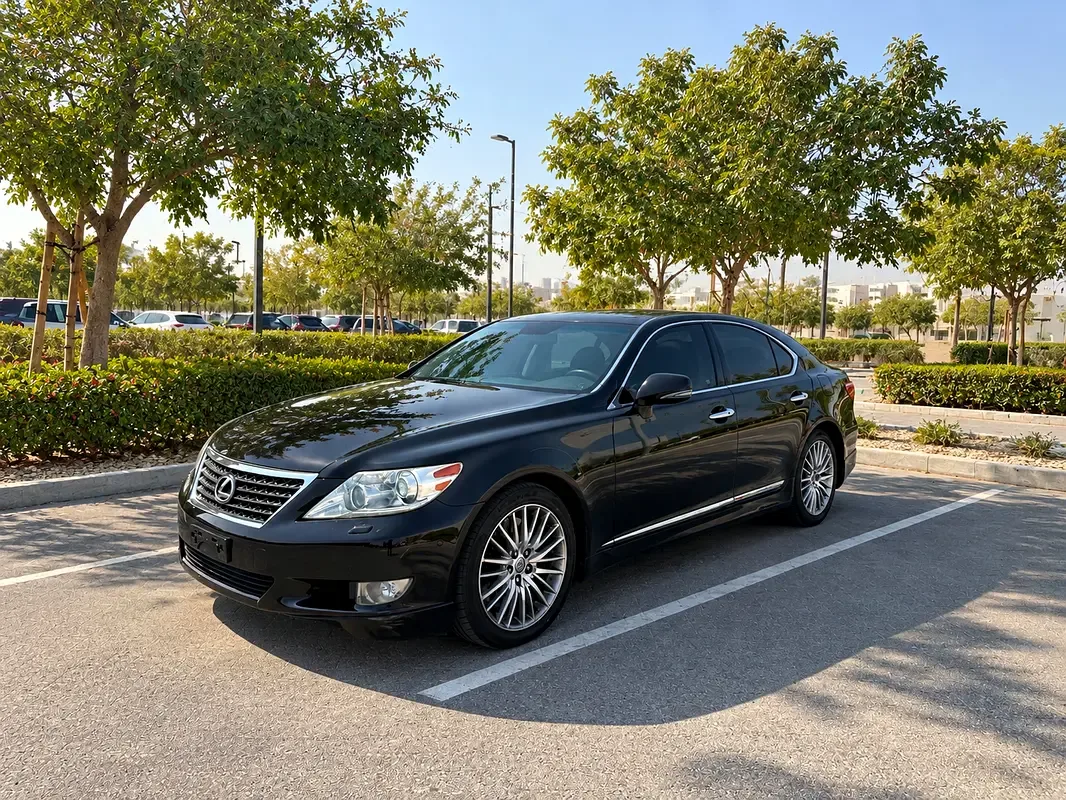 Lexus LS 460 AT (380 حصان)