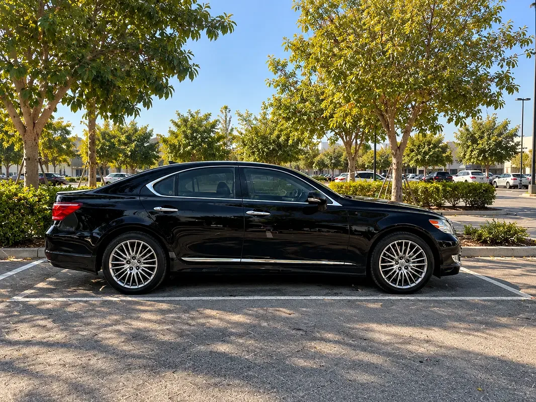 Lexus LS 460 AT (380 حصان) - 3