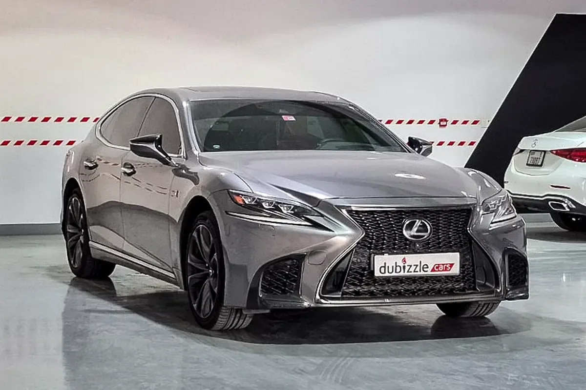Lexus LS 500 AT (421 hp)