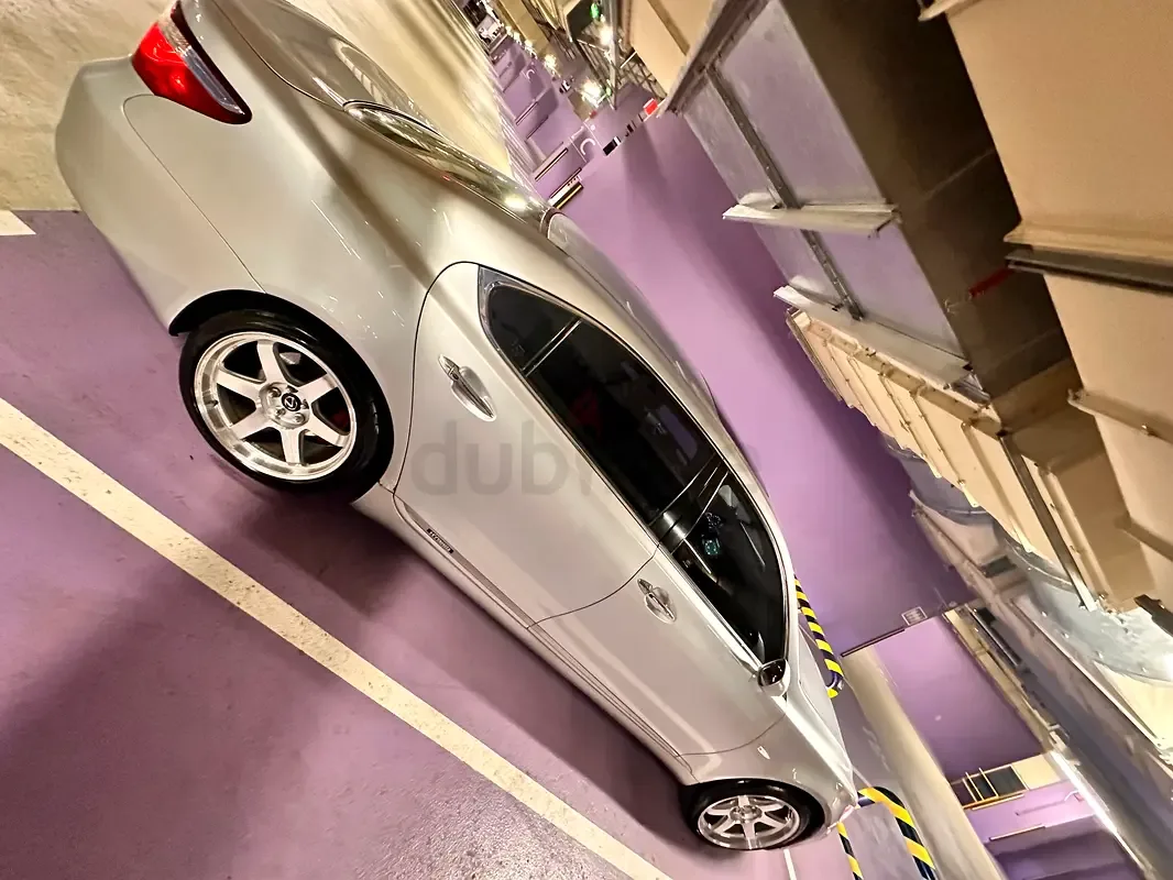Lexus LS 600h CVT AWD (394 hp) - 13