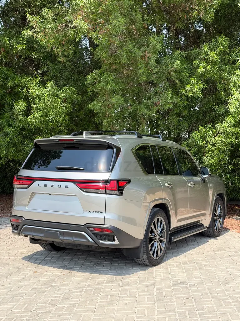 Lexus LX 3.4 AT AWD (299 حصان) - 2