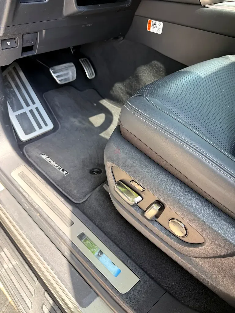 Lexus LX 3.4 AT AWD (299 حصان) - 16