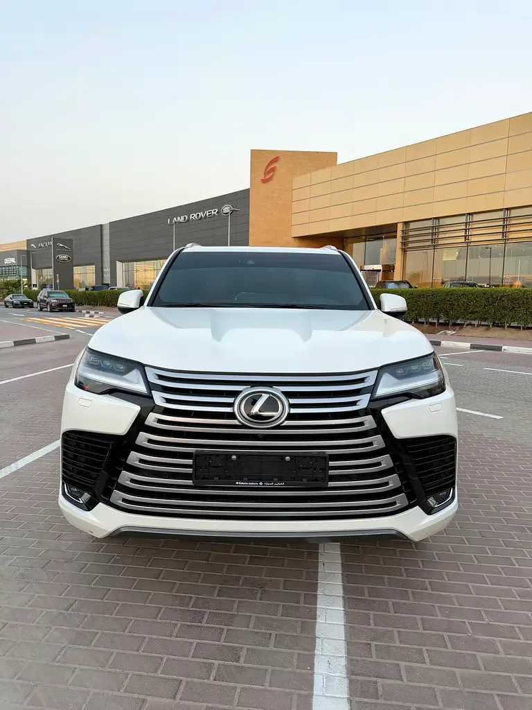 Lexus LX 3.5 AT 4WD (415 hp)