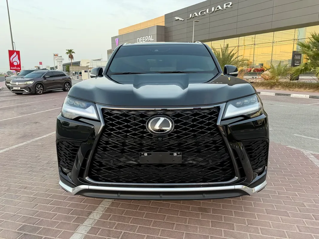 Lexus LX 3.5 AT 4WD (415 hp)