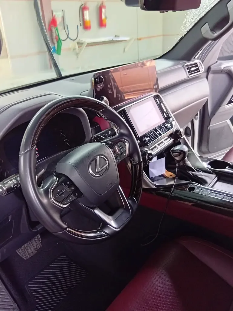 Lexus LX 3.5 AT 4WD (415 حصان) - 6