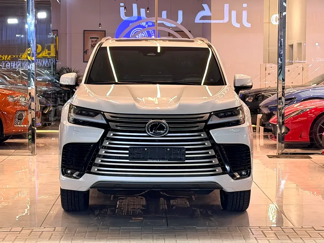 Lexus LX 3.5 AT 4WD (415 حصان) - 2