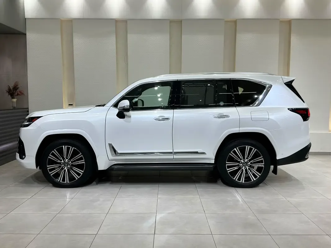 Lexus LX 3.5 AT 4WD (457 hp) - 7