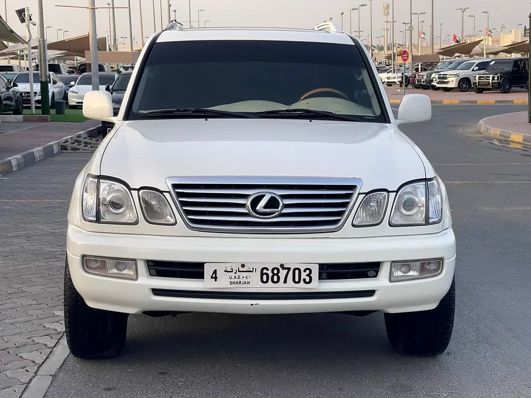 Lexus LX 470 AT (238 hp)