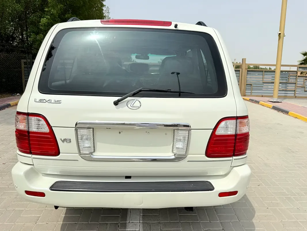 Lexus LX 470 AT (238 حصان) - 6