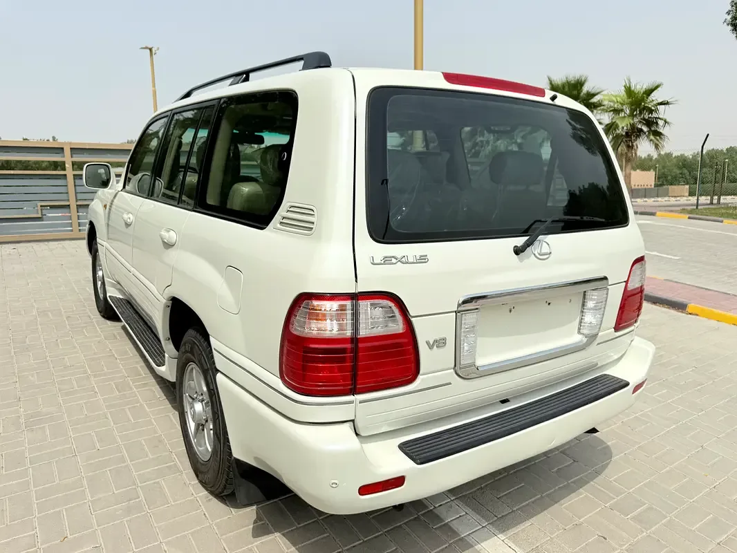 Lexus LX 470 AT (238 حصان) - 8