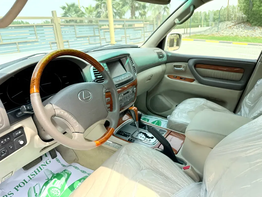 Lexus LX 470 AT (238 حصان) - 16