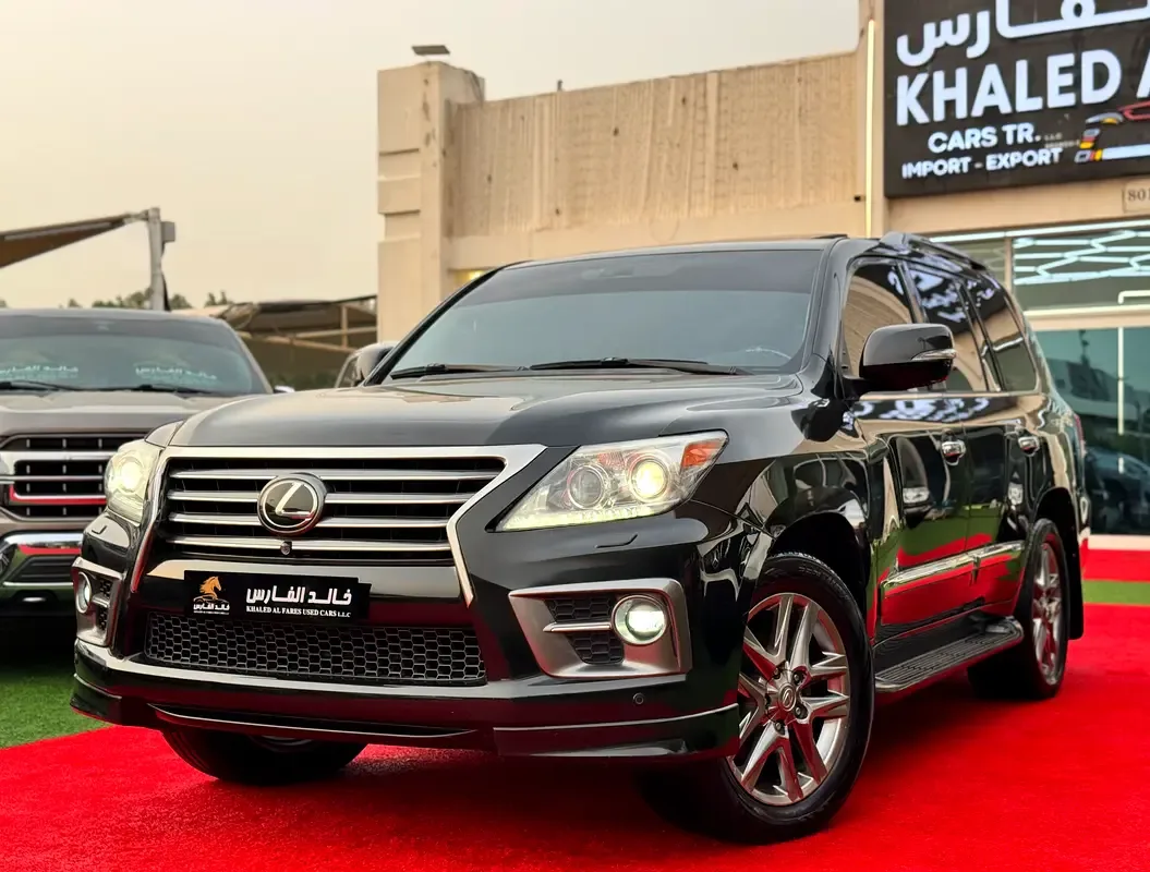 Lexus LX 570 AT (367 hp)