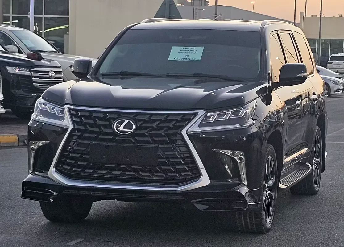 Lexus LX 570 AT (367 hp)
