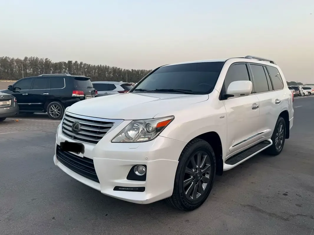 Lexus LX 570 AT (367 hp) - 2