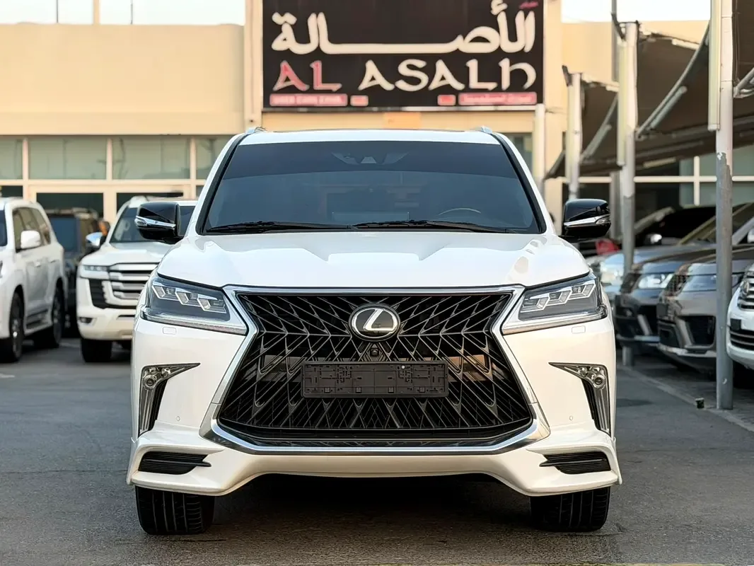 Lexus LX 570 AT (367 hp)