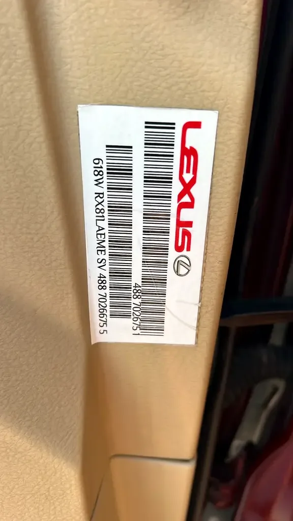 Lexus LX 570 AT (367 hp) - 12