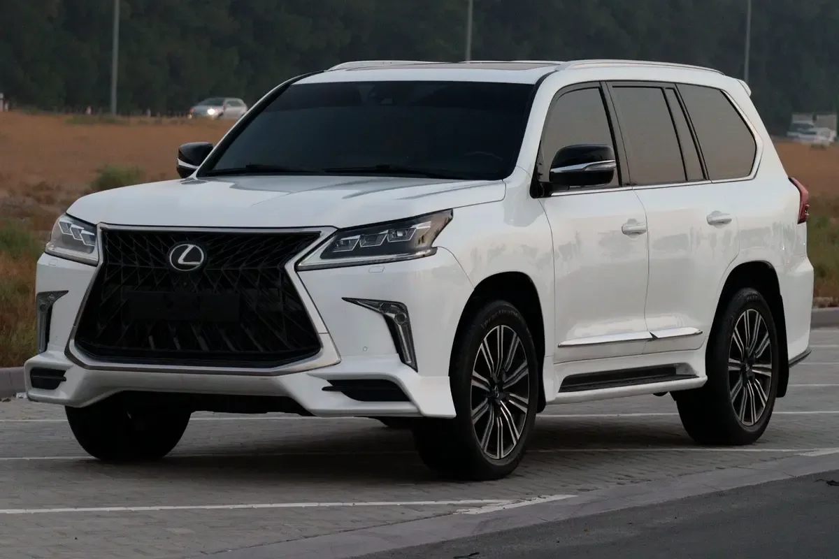 Lexus LX 570 AT (367 حصان) - 3