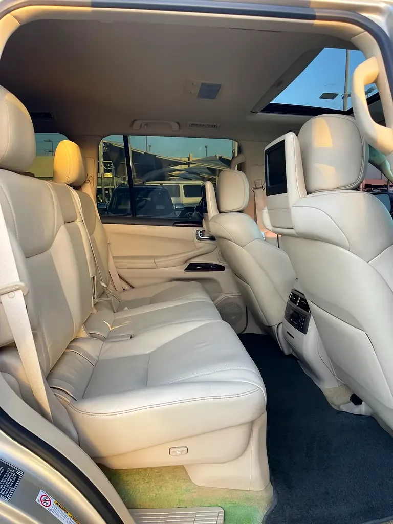 Lexus LX 570 AT (367 حصان) - 15