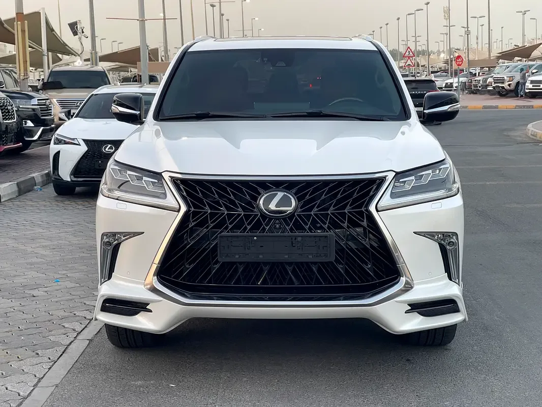 Lexus LX 570 AT (367 hp)