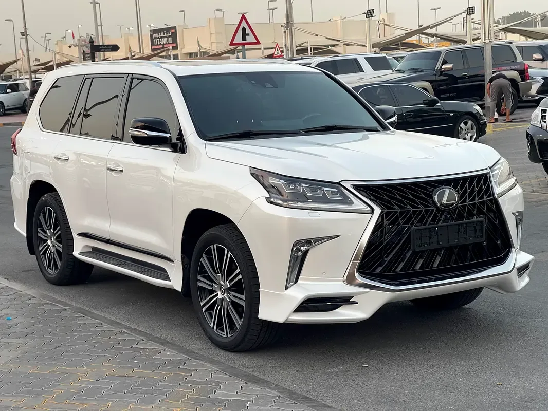 Lexus LX 570 AT (367 حصان) - 8