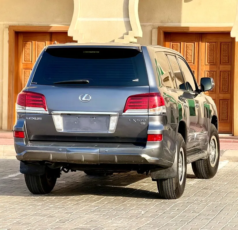 Lexus LX 570 AT (367 حصان) - 5