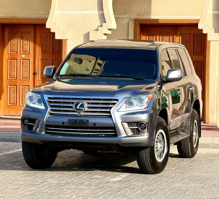 Lexus LX 570 AT (367 حصان) - 17