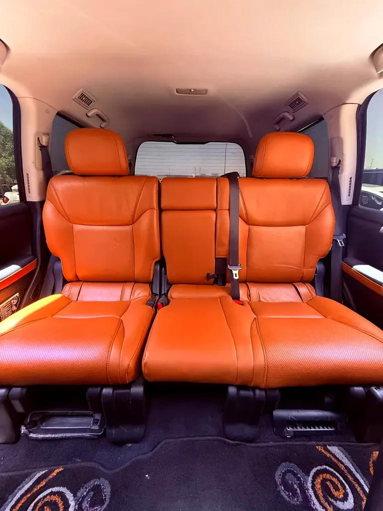 Lexus LX 570 AT (367 حصان) - 16