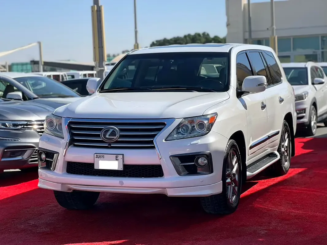 Lexus LX 570 AT (367 hp) - 3