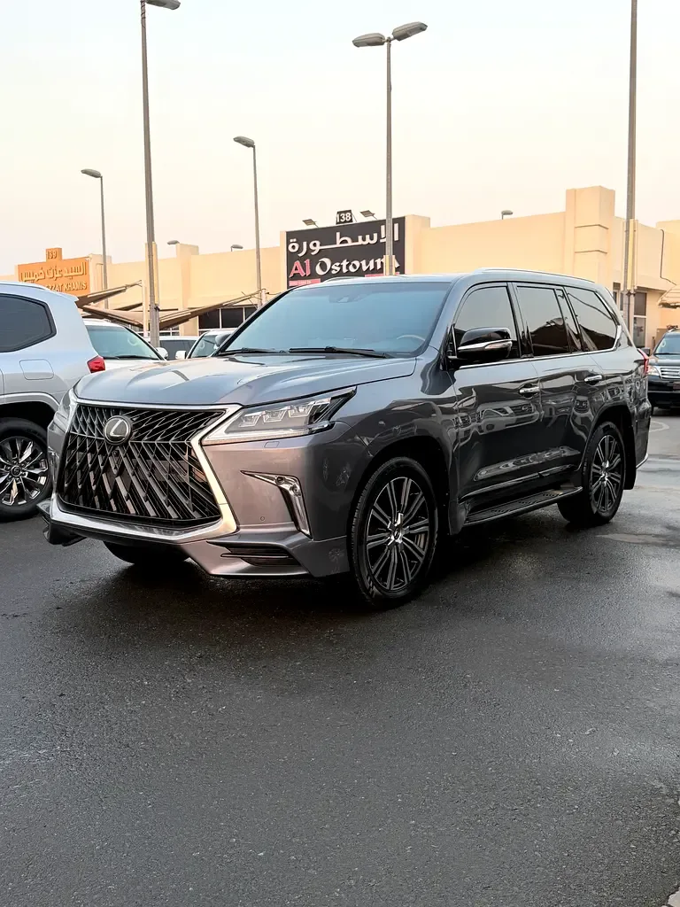 Lexus LX 570 AT (367 حصان) - 2