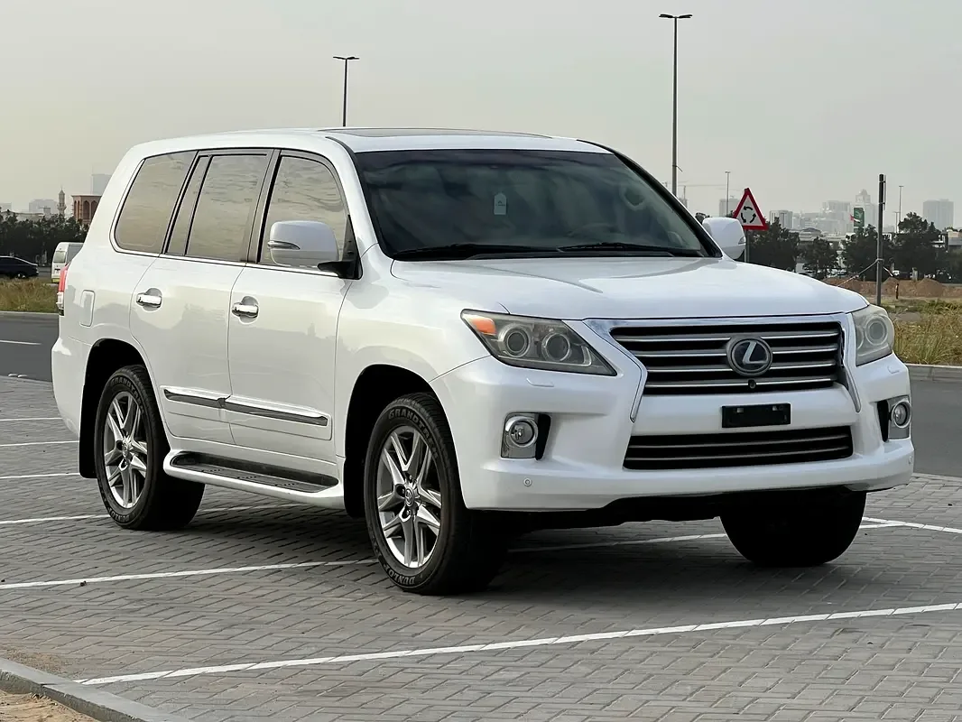 Lexus LX 570 AT (367 hp) - 5