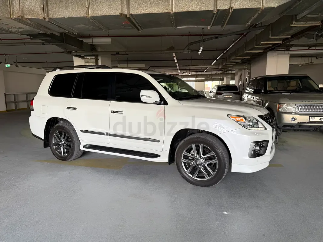 Lexus LX 570 AT (367 حصان) - 3