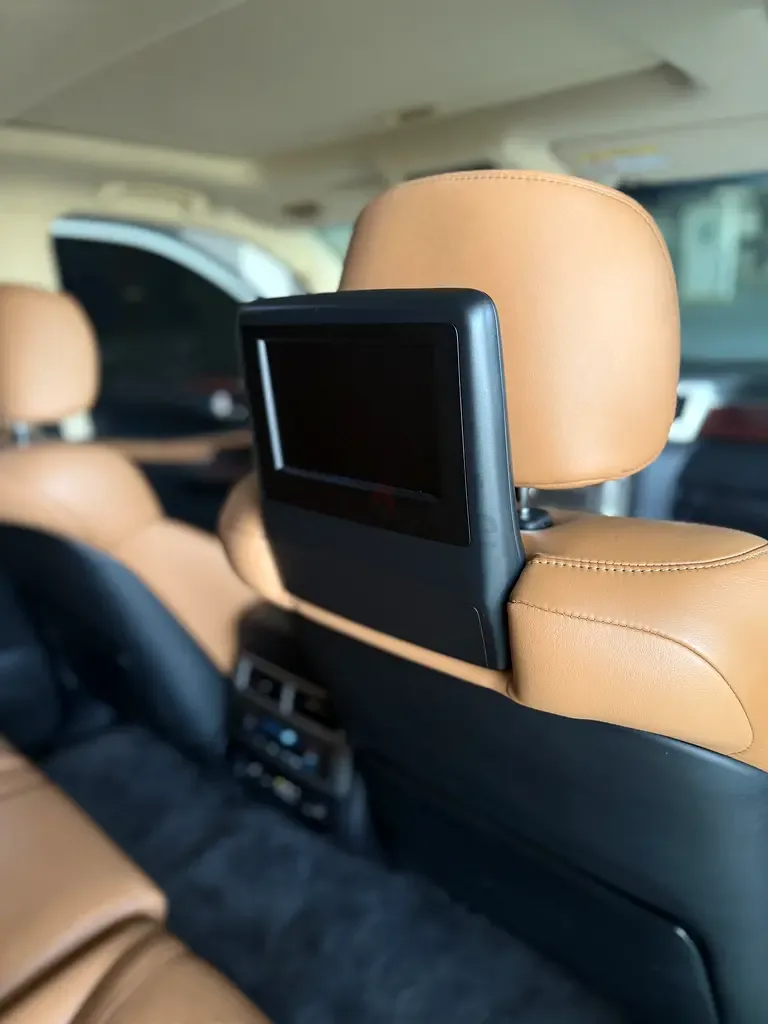 Lexus LX 570 AT (367 حصان) - 16
