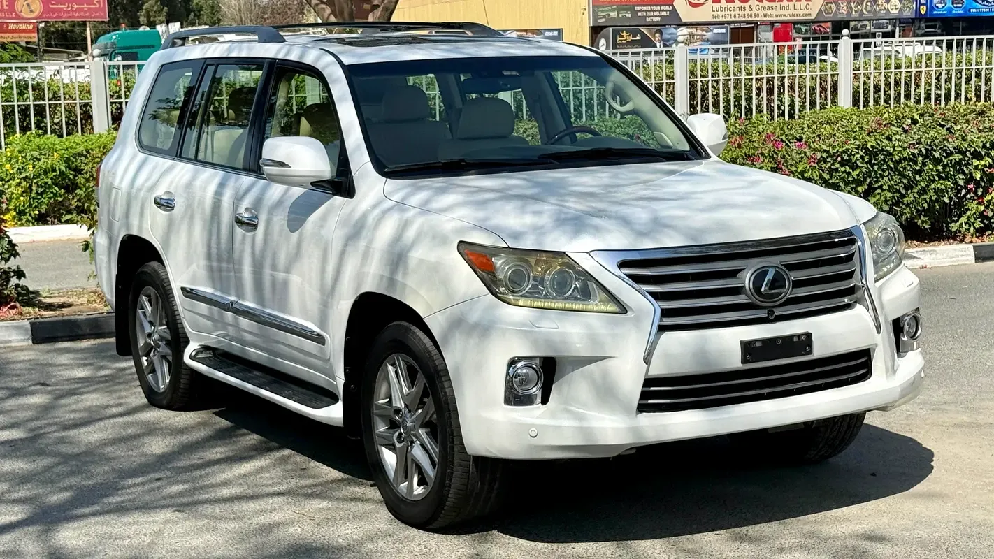 Lexus LX 570 AT (367 حصان) - 3