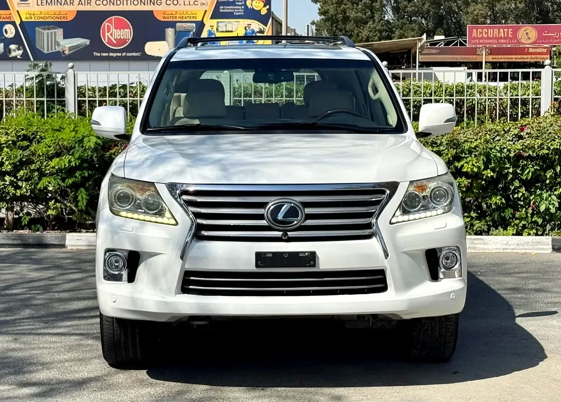 Lexus LX 570 AT (367 حصان) - 5