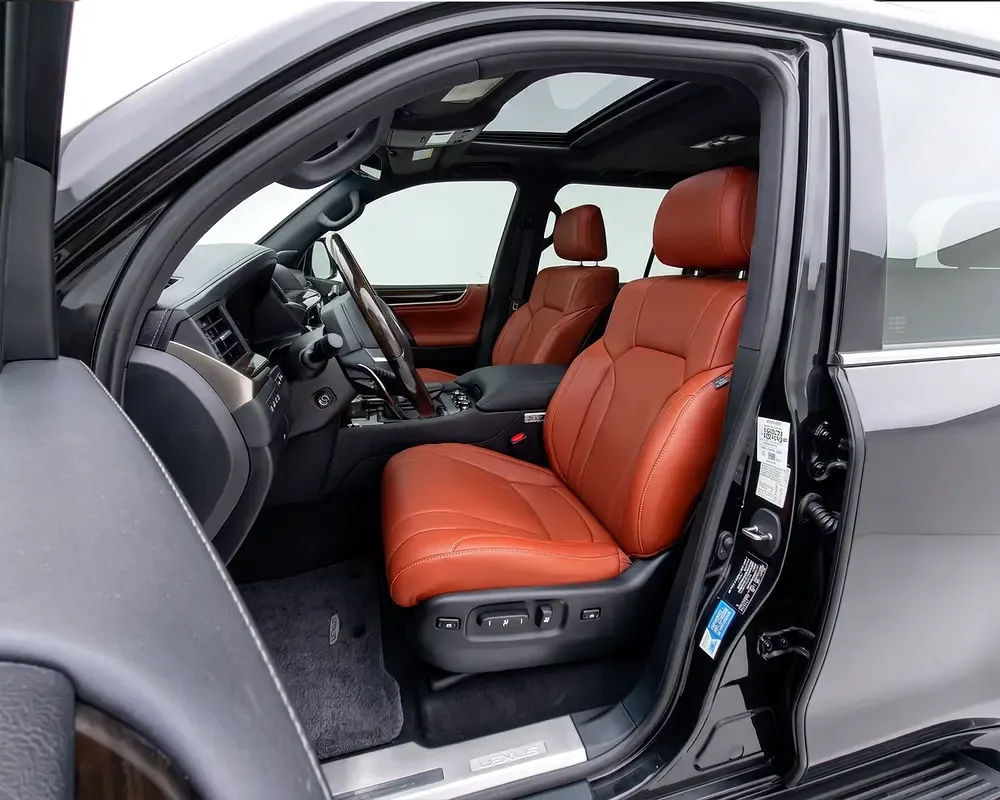 Lexus LX 570 AT (367 حصان) - 9