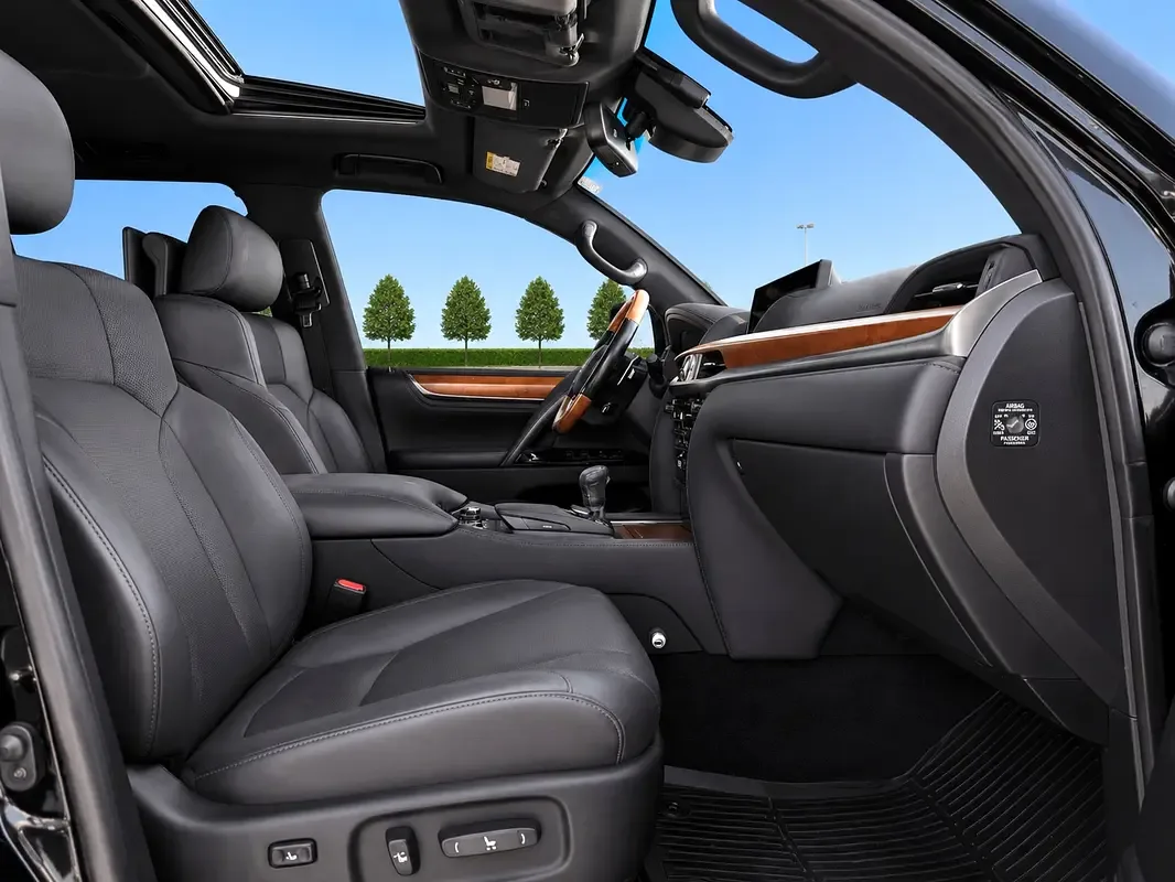 Lexus LX 570 AT (367 hp) - 9