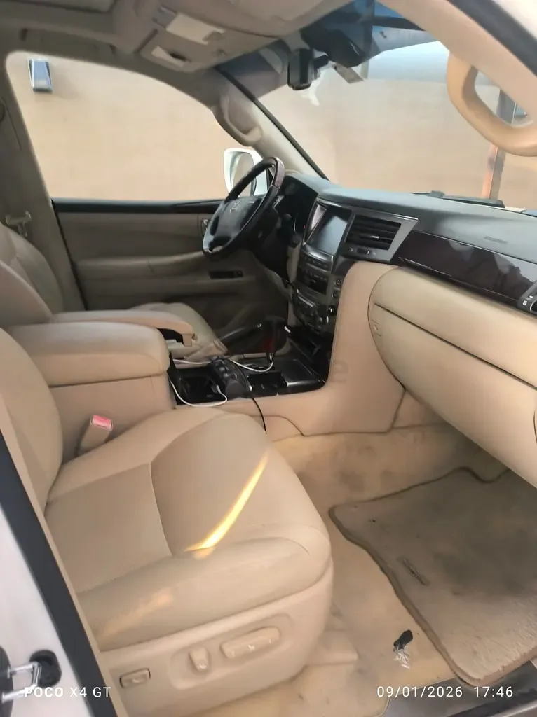 Lexus LX 570 AT (367 حصان) - 3