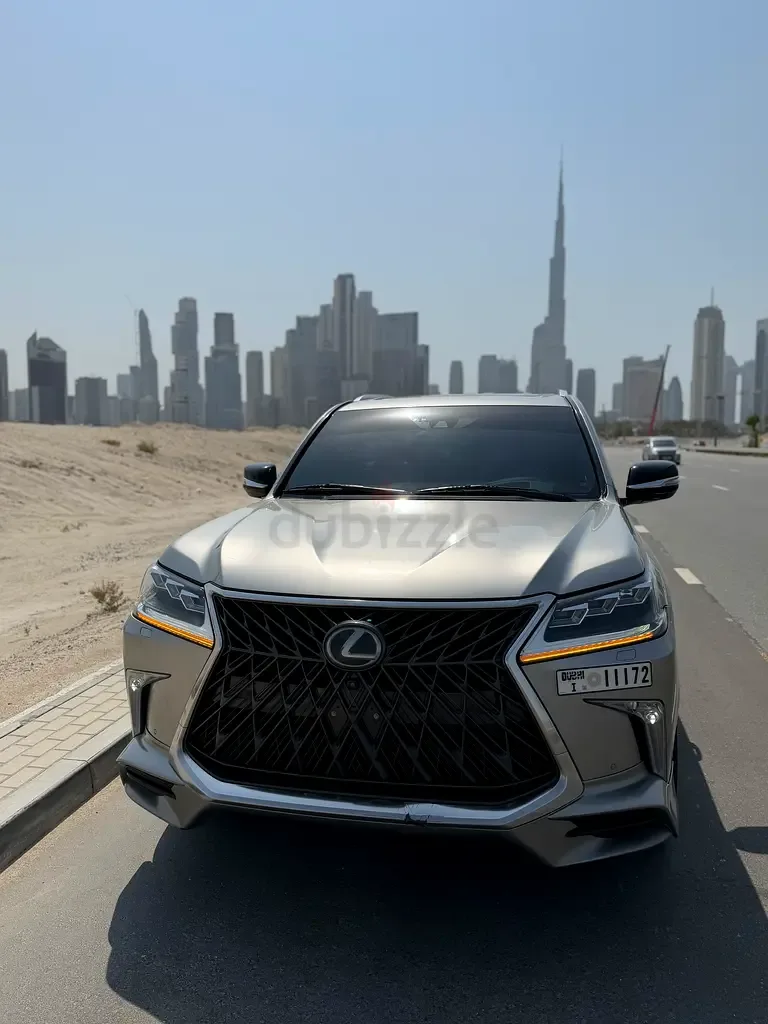 Lexus LX 570 AT (367 hp) - 11