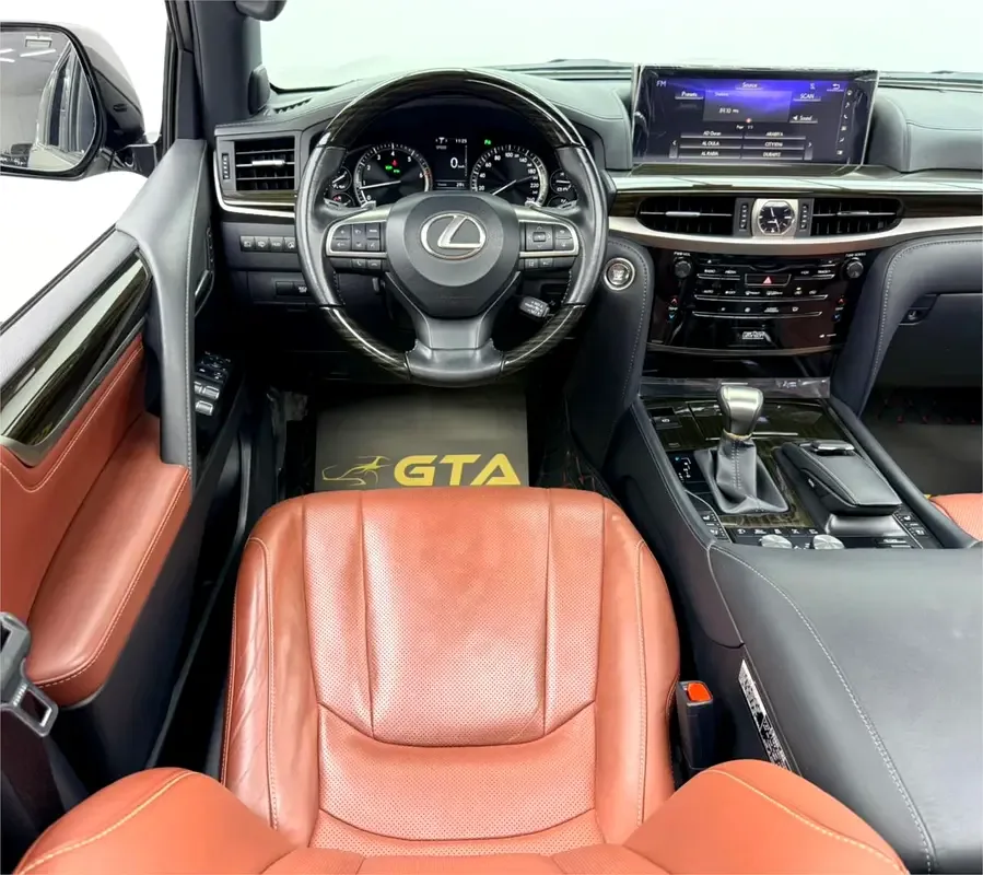 Lexus LX 570 AT (367 حصان) - 9