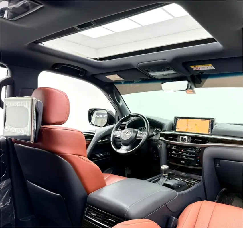 Lexus LX 570 AT (367 حصان) - 11