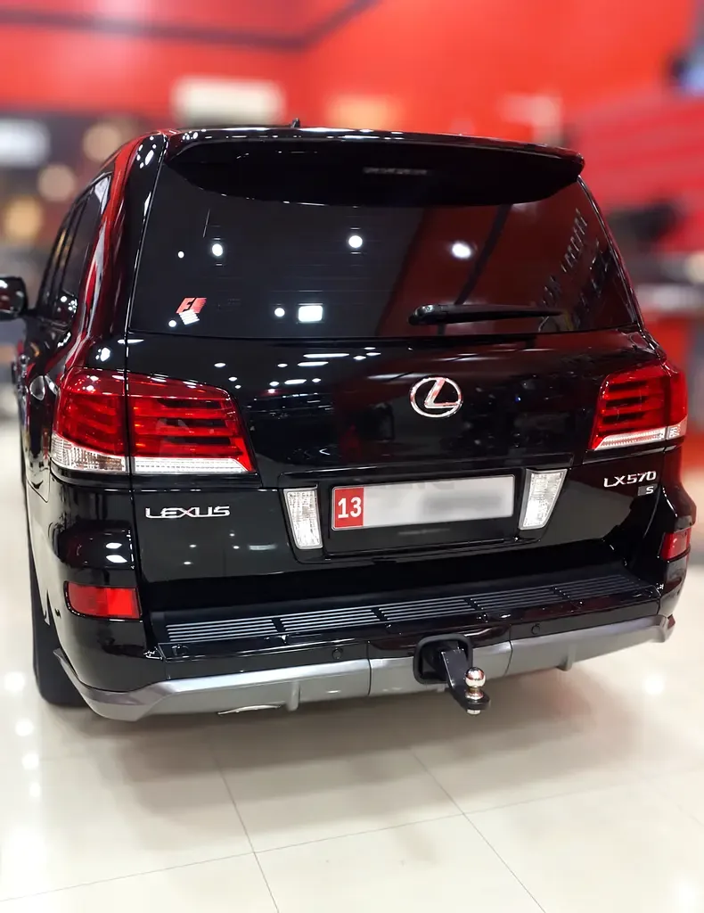 Lexus LX 570 AT (367 hp) - 3