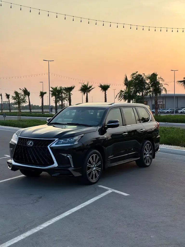Lexus LX 570 AT (367 hp)