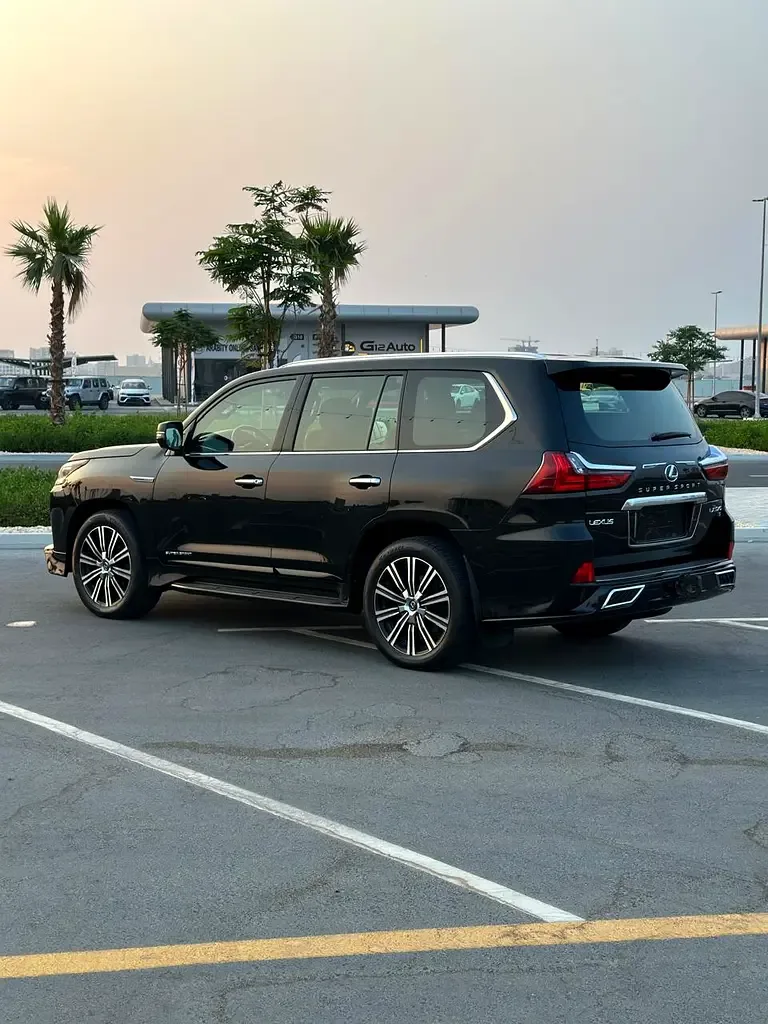 Lexus LX 570 AT (367 hp) - 5