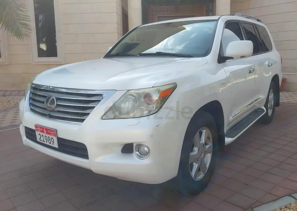 Lexus LX 570 AT (367 hp) - 3